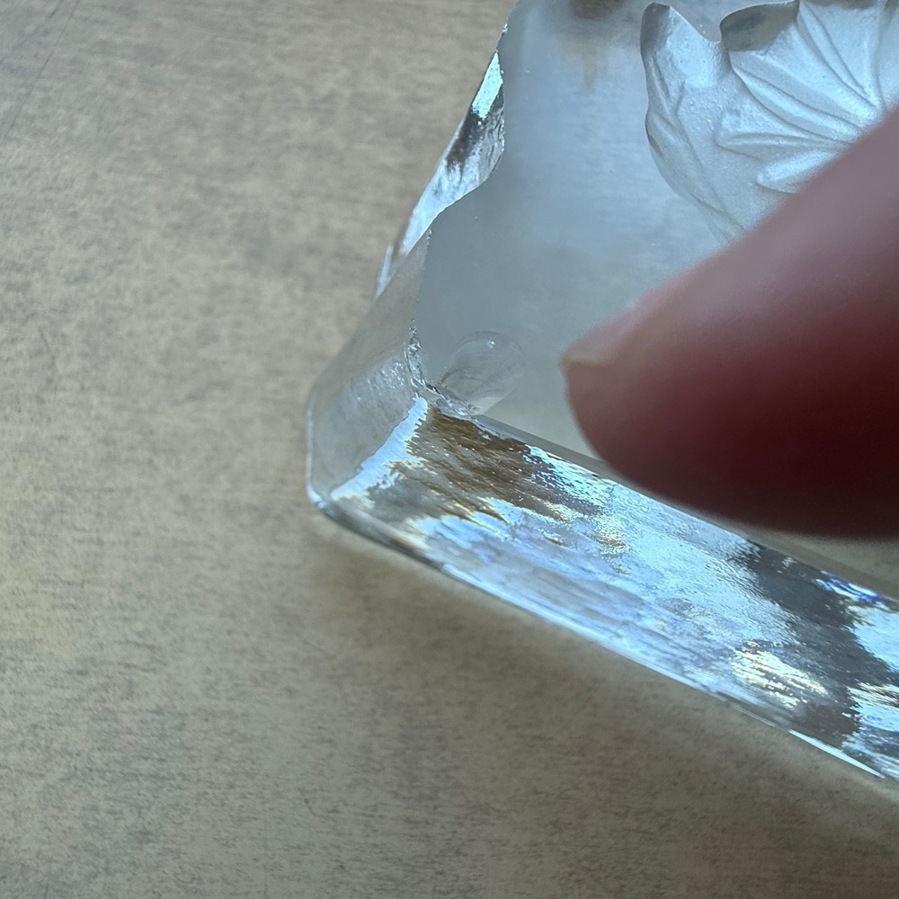 Price Import Crystal Butterfly Flower Paperweight Frosted Glass 4in ReadDescript - Picture 14 of 16
